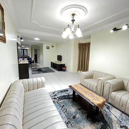 Azzalea 3-Bedroom Apartment Cameron Highlands Tanah Rata Ngoại thất bức ảnh
